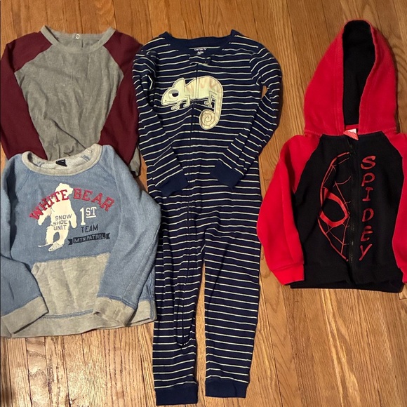 Assorted Kids Sweatshirts & Hoodie and Pj Set - Gray, Blue, Red - Picture 4 of 9
